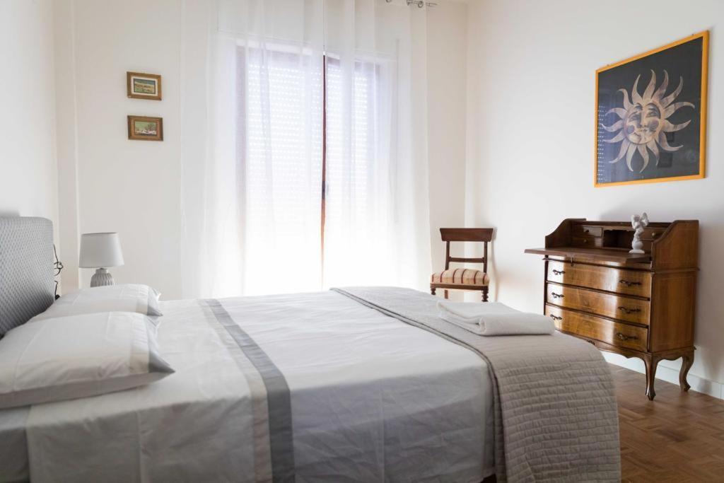 Appartamento Spoleto B -Matilde Bagian luar foto